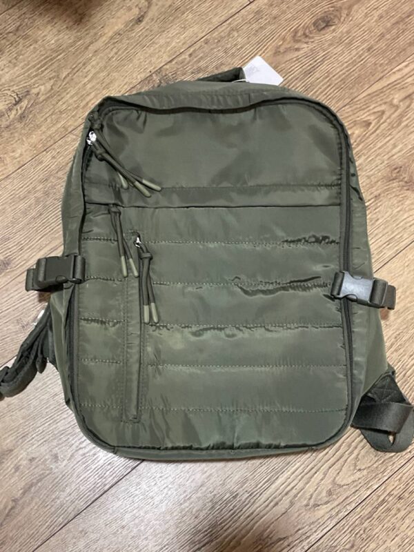 009e07b8-f1c2-439f-ab23-c0f3c3073698.jpg Рюкзак дорожній Primark (формат для літака) нейлоновий хакі