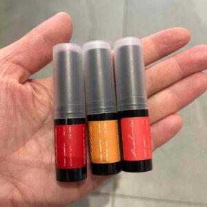 Помада декоративна для губ натуральна в стіку Ameli