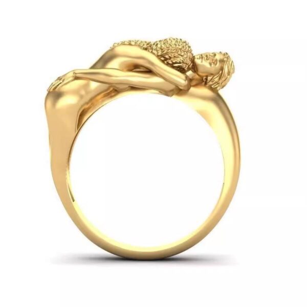 Каблучка металева "Пара в обіймах" золотий (3193)