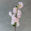 Штучна гілка "Сакура" кремово-рожева 105 см