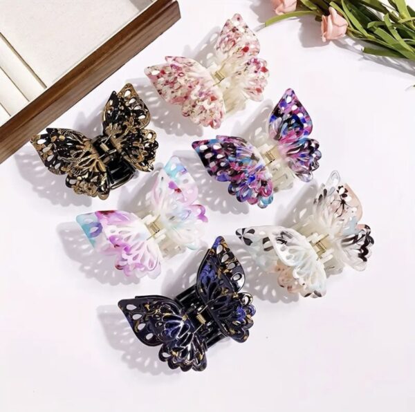 Заколка-краб для волосся "Метелик" пластиковий