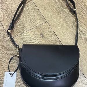 Сумочка Primark The Edit сідловидна мінімалістична чорна