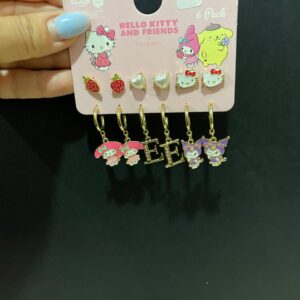 1a4b831f-6605-456f-942a-619d5a7ffd2c.jpg Набір дитячих сережок "Hello Kitty & Friends" Primark