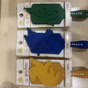 1d548e9d-eae8-4a88-95c2-c4a37ac16050.jpg Щітка для волосся "Гаррі Поттер" Primark зелена/жовта/синя