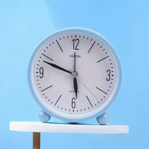 23d590b8-0956-4b45-a44f-9cc58ba8d64c.jpg Годинник-Будильник круглий на ніжках мікс кольорів