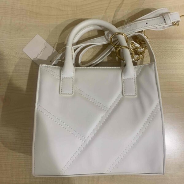 Сумочка Primark квадратна стьобана біла