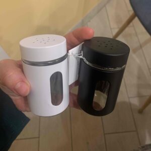 Ємність для спецій сіль/перець в скандинавському стилі чорний/білий 1 шт