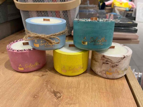 Свічка ароматична Solodka в кашпо 100 г