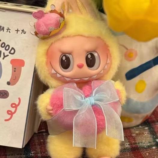 Іграшка-Брелок Лабубу/ LABUBU Let's Checkmate/ Король шах ЛІМІТОВАНА СЕРІЯ