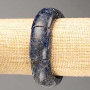 2be20ea1-e569-49cf-b640-a17e45f33b92.jpg Браслет натур. Лазурит синій прямокутні ланки 19х28 мм стрейч