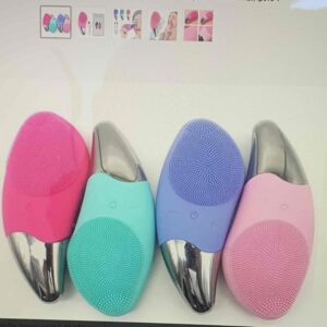 335c4196-253e-4385-a153-e1a7fa46b2d2.jpg Силіконова щіточка Sonic facial brush для очищення та масажу обличчя з вібрацією, водонепроникна