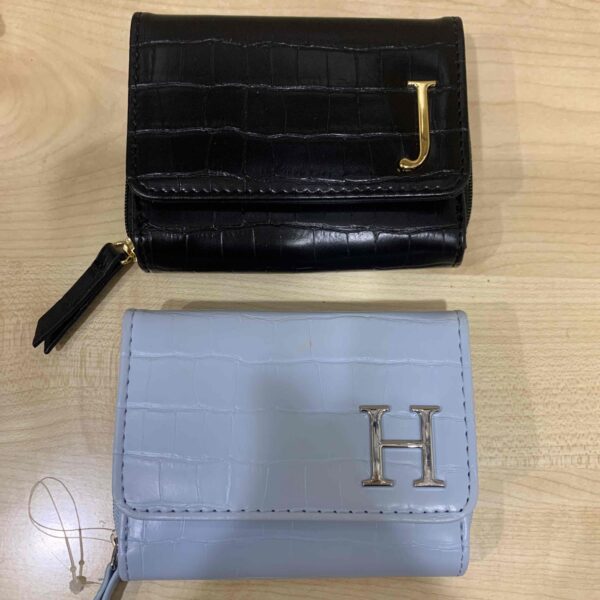 Гаманець Primark компактний "крокодил/ буква" на закльопку рожевий