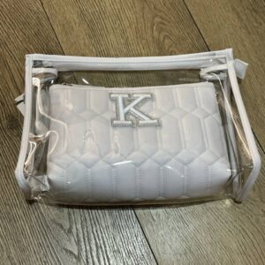 3c25f001-1eae-4c8e-83db-87868c72c17c.jpg Набір косметичок "Буква" прозора/ біла стьобана Primark