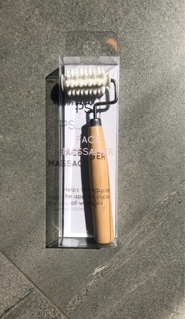 Масажер для обличчя