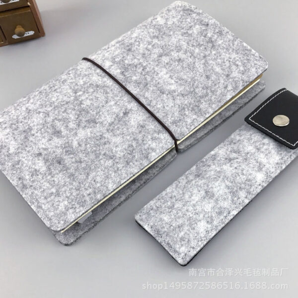 Блокнот фетровий, 48 аркушів, світло-сірий