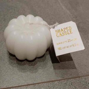 487fe7cb-2d29-4b6c-8b02-091a66f08ddc.jpg Свічка "Гарбуз" (біла, 180г, понад 23 години горіння)