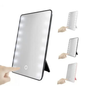 490741ae-27a2-4429-9d8d-5723288e5a85.jpg Дзеркало косметичне з LED підсвічуванням 16 MIRROR USB