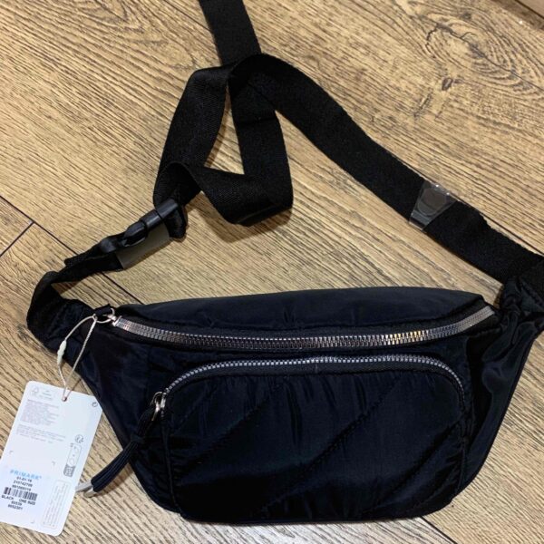 Сумочка-Бананка Primark нейлонова стьобана з кишенею чорна