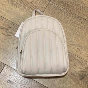 Рюкзак з еко-шкіри Primark стьобаний білий