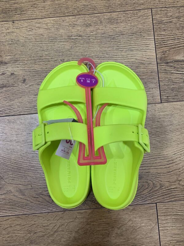Шльопанці жіночі резинові Primark з ремінцями білі/сині/фуксія/салатові/малина