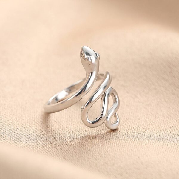 Каблучка жіноча "Змія" гладка срібна (10637)