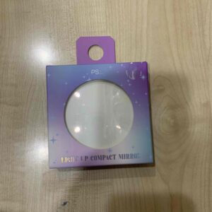 Дзеркальце компактне з підсвіткою Primark