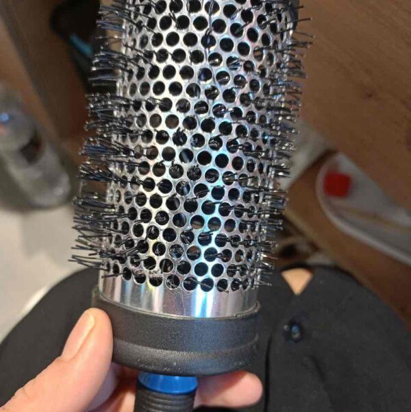 Щітка для вкладання волосся кругла чорна