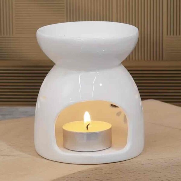 Аромалампа/ Дифузор для підігріву ефірних олій "Квітка" керамічний білий