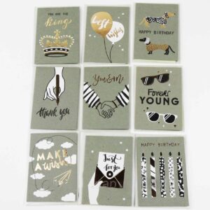 5cfae4a7-1fe1-4444-a764-4bb3ba3d04c5.jpg Листівка святкова «Побажання» з конвертом сіра з золотим