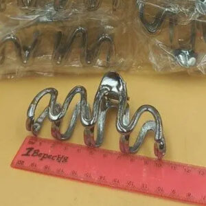 5d94bc30-40b6-45cf-8016-dda933d5f1d4.jpg Заколка/краб для волосся металева "Зигзаг" срібло 10 см