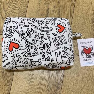 5ff49bef-7807-4ef5-ad50-34653ef29706.jpg Косметичка Primark "Keith Hani" тканинна клатч