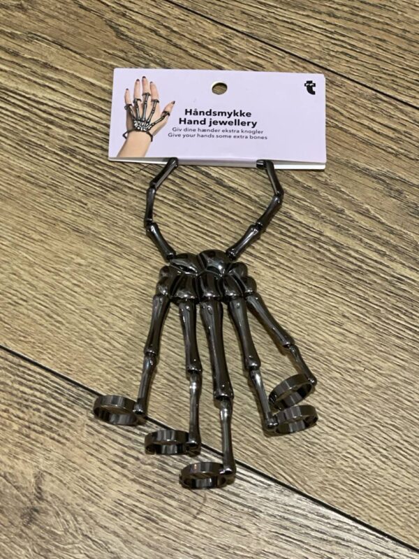 Слейв-браслет "Рука Скелета» Tiger