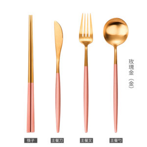 685e7498-1daf-4d33-92ae-8cf5c91d1393.jpg Столові прибори з нержавіючої сталі 4 предмета (ложка, вилка, ніж, палички), рожево-золотий