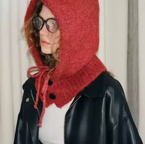 6a7b69a6-7938-4b49-b66b-2992f4d55b9b.jpg Шапка-балаклава жіноча з регулюванням та гудзиками в'язана (акрил) сіра