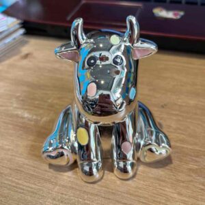 Скарбничка металева "Корівка" срібна 7 см