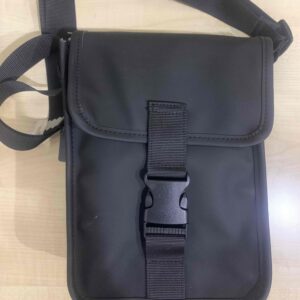 Сумочка-месенджер чоловіча Primark на застібці чорна