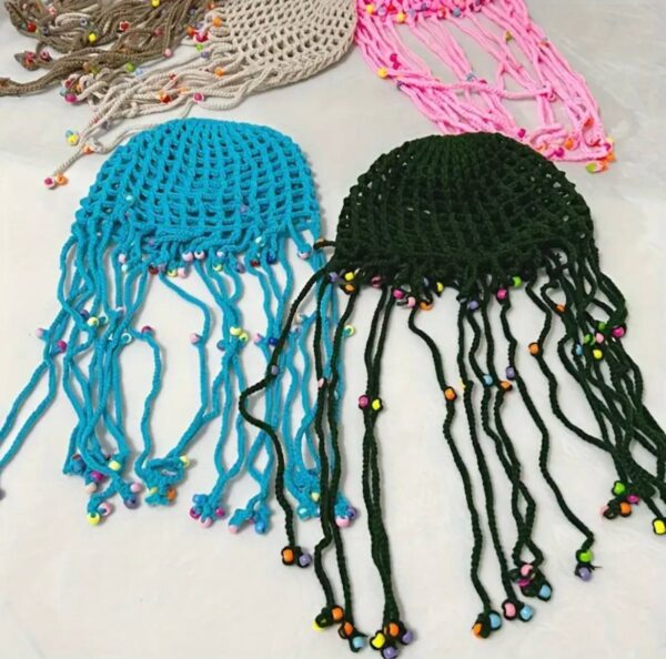 Шапочка в стилі Бохо/ Богема в'язана з китицями та намистинами мікс кольорів