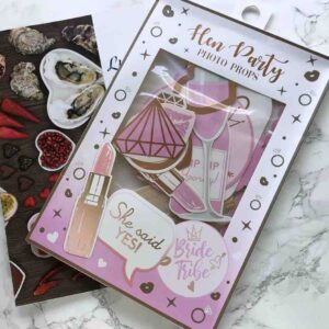 7853e977-32d0-4e90-8c92-d3b81a84c6bc.jpg Фотобутафорія для дівич-вечора