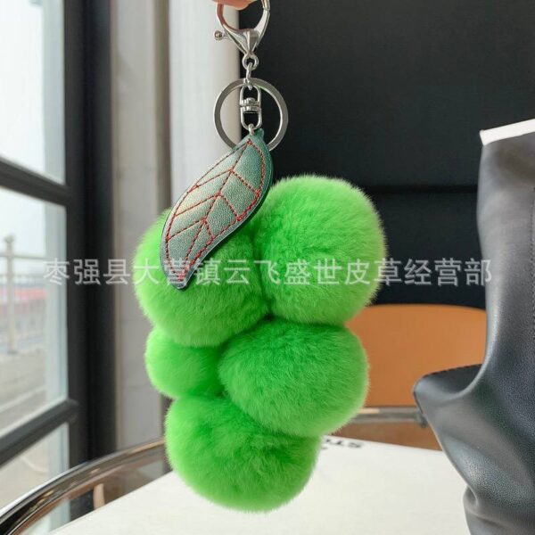 Брелок хутряний "Виноград"