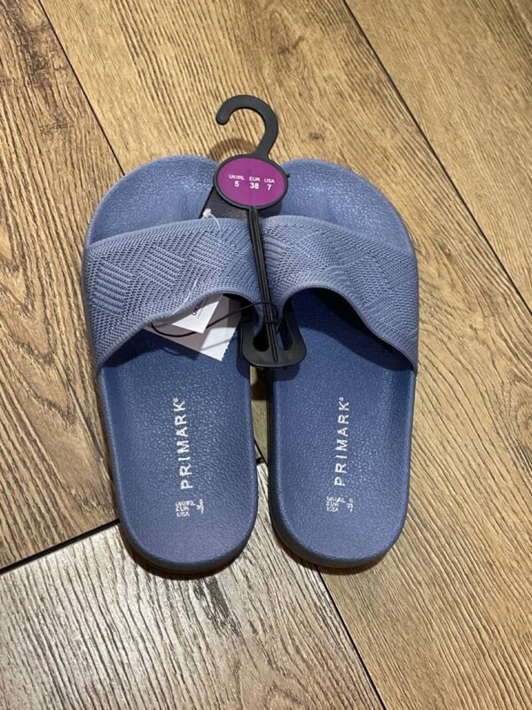 Шльопанці жіночі резинові Primark з в'язаним ремінцем сині