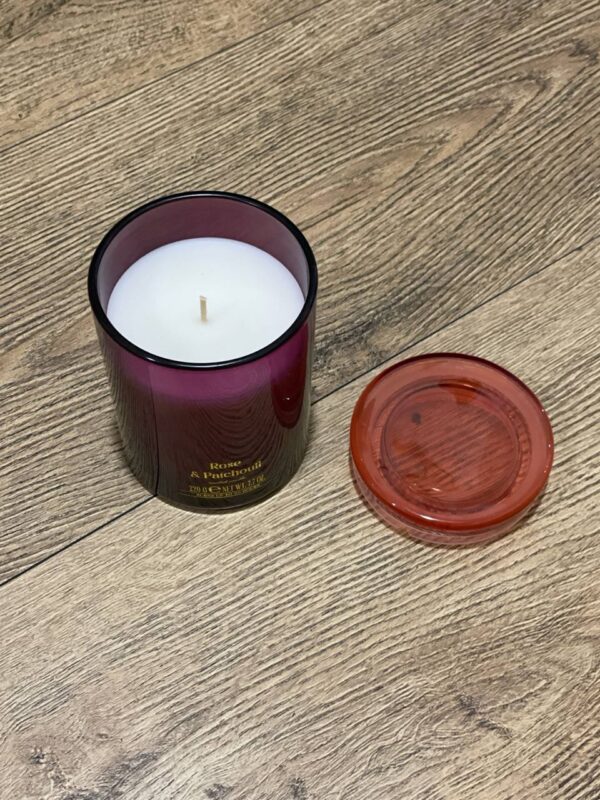 Ароматична свічка Primark в склі зі скляною кришкою 220g (30 годин)