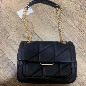 7f81fb5b-6866-4cd0-af1d-b88b23c95acd.jpg Сумочка-клатч Primark дута стьобана чорна