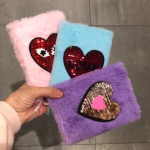 Блокнот А6 "Сердечка" плюшевий