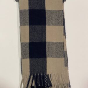 87ddd12a-b682-43e5-ab3a-88284c7129f6.jpg Шарф чоловічий Primark в'язаний з китицями в клітинку