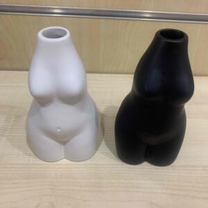 Ваза керамічна "Жінка" Primark чорна