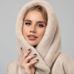 Шапка-хомут з еко-хутра з регулюванням молочна