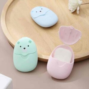 8f15b0a3-0fb7-42b3-9d18-4fe8bff651fb.jpg Мило-міні еко портативне сухе в контейнері "Звірята" 50 пластин