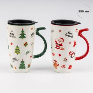 9e8bea24-40e7-4b3e-aa16-ccae2f3ccb48.jpg Чашка керамічна Новорічна "Різдвяна класика" з кришкою 550 мл