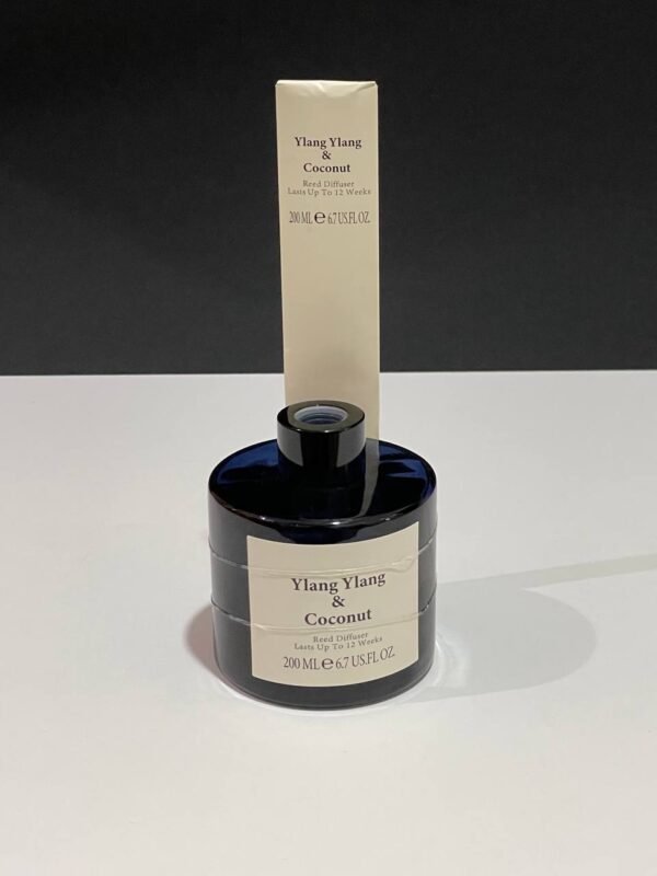 a34d67ae-0a00-4945-9c7d-3f826568d77a.jpg Аромадифузор паличковий "Ylang Ylang&Coconut" Primark 200 мл/ до 12 тижнів