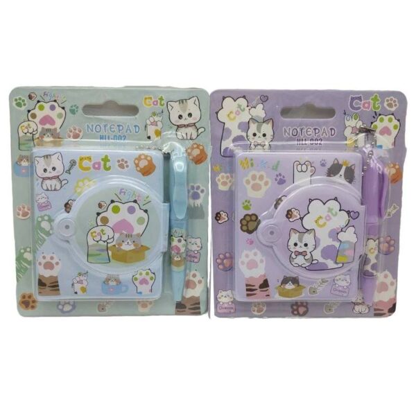 Блокнот 8*7 см "Лапка" на кнопці+ручка-брелок /65 арк